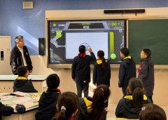 <b>杭州市钱学森学校的人工智能教室</b> 